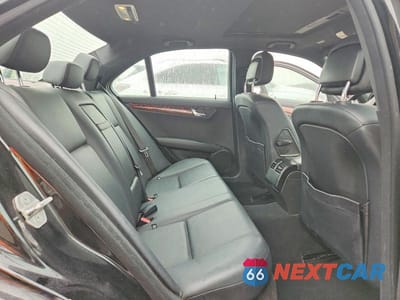 Zdjęcie 10 z 11 samochodu: 2011 MERCEDES-BENZ C 300 4MATIC VIN:WDDGF8BB9BR165172 - miniatura