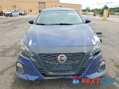 Piąte zdjęcie samochodu w środku: 2020 NISSAN ALTIMA S VIN:1N4BL4BV7LN313950 - miniatura