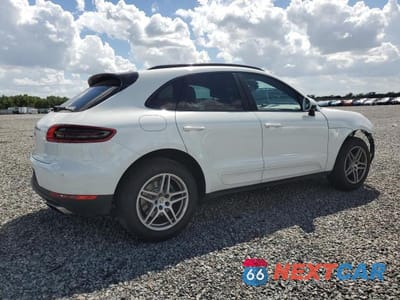 Trzecie zdjęcie samochodu z tyłu: 2018 PORSCHE MACAN VIN:WP1AA2A53JLB03192 - miniatura