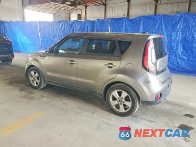 Drugie zdjęcie samochodu z przodu: 2018 KIA SOUL BASE VIN:KNDJN2A21J7585519 - miniatura