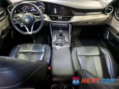 Zdjęcie 8 z 11 samochodu: 2018 ALFA ROMEO GIULIA TI VIN:ZARFAECN6J7581451 - miniatura