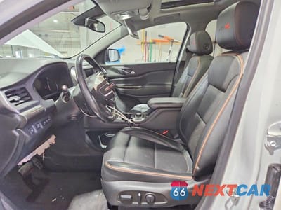 Zdjęcie 7 z 13 samochodu: 2021 GMC ACADIA AT4 VIN:1GKKNLLS8MZ206374 - miniatura