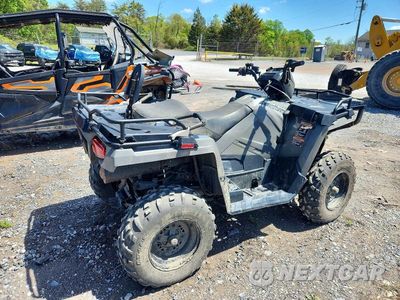 Czwarte zdjęcie samochodu z boku: 2023 POLARIS SPORSTMAN ATV VIN:4XASDE578PB213557 - miniatura