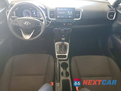 Zdjęcie 8 z 12 samochodu: 2021 HYUNDAI VENUE SE VIN:KMHRB8A38MU066234 - miniatura