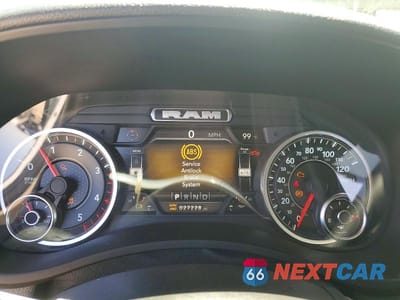 Zdjęcie 9 z 12 samochodu: 2022 RAM 3500 TRADESMAN VIN:3C63RRGLXNG415344 - miniatura