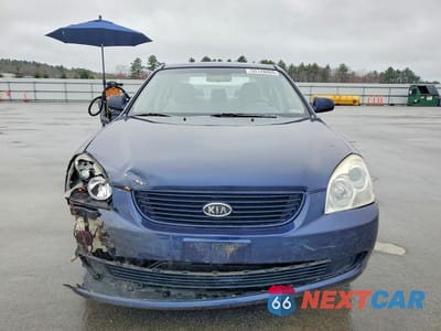 Piąte zdjęcie samochodu w środku: 2008 KIA OPTIMA LX VIN:KNAGE123X85207620 - miniatura