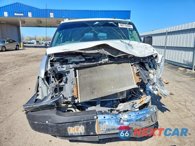 Piąte zdjęcie samochodu w środku: 2016 CHEVROLET EXPRESS G3500 LT VIN:1GAZGPFG9G1247546 - miniatura