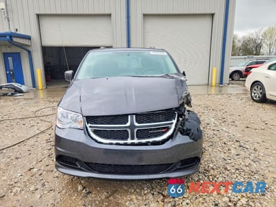 Piąte zdjęcie samochodu w środku: 2016 DODGE GRAND CARAVAN SXT VIN:2C4RDGCG1GR180957 - miniatura