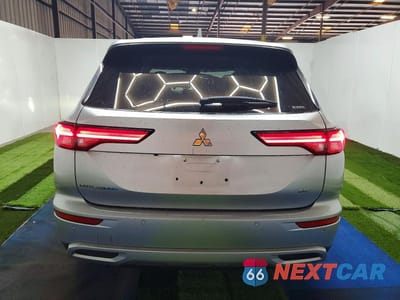 Zdjęcie 6 z 14 samochodu: 2022 MITSUBISHI OUTLANDER SE VIN:JA4J4UA87NZ074727 - miniatura