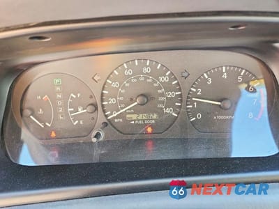 Zdjęcie 9 z 12 samochodu: 2000 TOYOTA CAMRY LE VIN:JT2BG22K8Y0474295 - miniatura