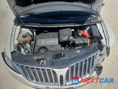 Zdjęcie 12 z 13 samochodu: 2014 LINCOLN MKX VIN:2LMDJ6JK1EBL00377 - miniatura