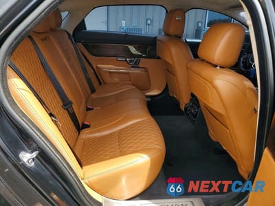 Zdjęcie 10 z 12 samochodu: 2016 JAGUAR XJL PORTFOLIO VIN:SAJWJ2GD8G8W02976 - miniatura