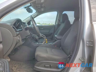 Zdjęcie 7 z 14 samochodu: 2017 CHEVROLET TRAVERSE LT VIN:1GNKRGKD2HJ327939 - miniatura