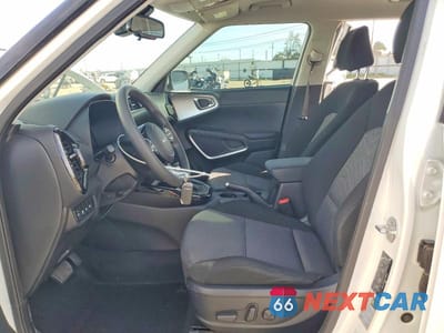 Zdjęcie 7 z 12 samochodu: 2023 KIA SOUL S VIN:KNDJ23AU6P7838391 - miniatura