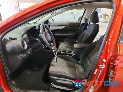 Zdjęcie 7 z 12 samochodu: 2024 KIA FORTE LXS VIN:3KPF24AD8RE716453 - miniatura