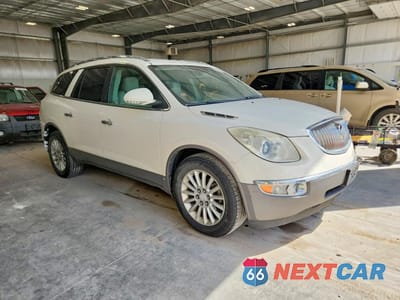 Czwarte zdjęcie samochodu z boku: 2010 BUICK ENCLAVE CXL VIN:5GALVBED2AJ181380 - miniatura