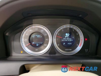 Zdjęcie 9 z 13 samochodu: 2012 VOLVO XC60 T6 VIN:YV4902DZ9C2244201 - miniatura