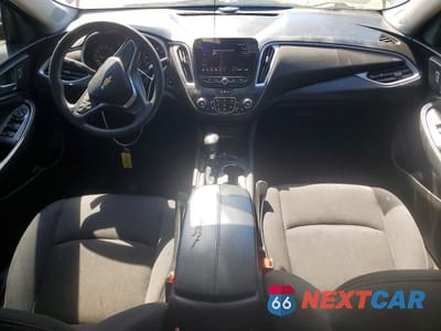 Zdjęcie 8 z 12 samochodu: 2022 CHEVROLET MALIBU LT VIN:1G1ZD5ST6NF137019 - miniatura