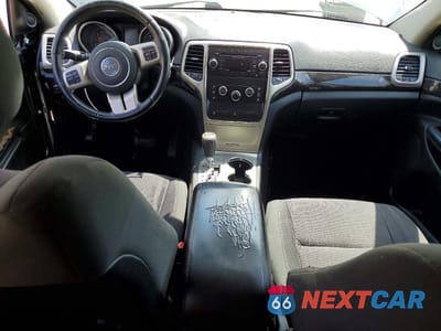 Zdjęcie 8 z 14 samochodu: 2012 JEEP GRAND CHEROKEE LAREDO VIN:1C4RJFAG6CC179702 - miniatura