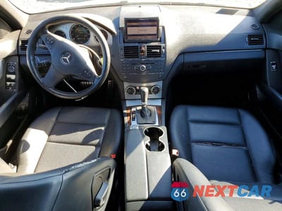 Zdjęcie 8 z 12 samochodu: 2008 MERCEDES-BENZ C 300 4MATIC VIN:WDDGF81X28F150116 - miniatura
