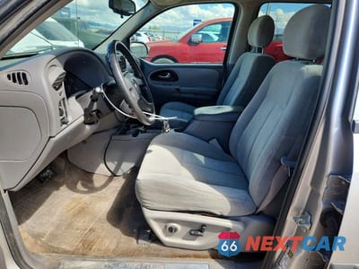 Zdjęcie 7 z 13 samochodu: 2005 CHEVROLET TRAILBLAZER EXT LS VIN:1GNET16S056155266 - miniatura