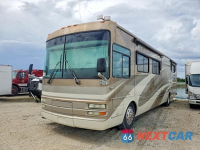 Drugie zdjęcie samochodu z przodu: 2006 FREIGHTLINER CHASSIS XC RV VIN:4UZAB2DC96CW85584 - miniatura
