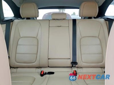 Zdjęcie 10 z 13 samochodu: 2017 JAGUAR F-PACE PRESTIGE VIN:SADCK2BNXHA087928 - miniatura