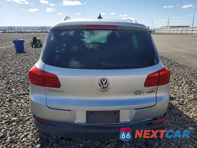 Zdjęcie 6 z 13 samochodu: 2017 VOLKSWAGEN TIGUAN WOLFSBURG VIN:WVGSV7AX0HK005936 - miniatura