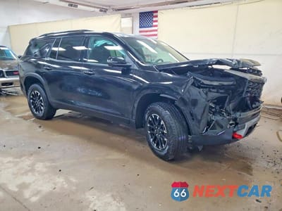 Czwarte zdjęcie samochodu z boku: 2025 CHEVROLET TRAVERSE Z71 VIN:1GNEVJRS7SJ169390 - miniatura