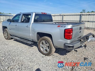 Drugie zdjęcie samochodu z przodu: 2018 CHEVROLET SILVERADO K1500 LT VIN:3GCUKREC2JG341481 - miniatura