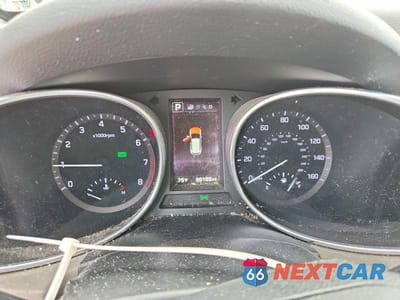 Zdjęcie 9 z 13 samochodu: 2017 HYUNDAI SANTA FE SPORT 2.0T VIN:5NMZUDLA8HH050390 - miniatura