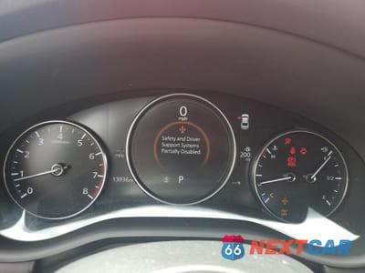 Zdjęcie 9 z 12 samochodu: 2023 MAZDA 3 PREMIUM PLUS VIN:3MZBPBEYXPM354093 - miniatura