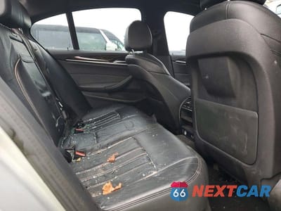 Zdjęcie 10 z 12 samochodu: 2020 BMW 530 XI VIN:WBAJR7C05LWW65201 - miniatura