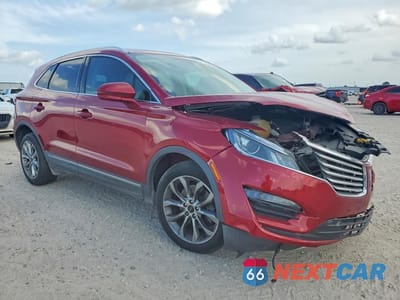 Czwarte zdjęcie samochodu z boku: 2017 LINCOLN MKC SELECT VIN:5LMCJ2C90HUL52539 - miniatura