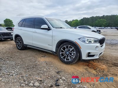 Czwarte zdjęcie samochodu z boku: 2018 BMW X5 SDRIVE35I VIN:5UXKR2C54J0Z20909 - miniatura