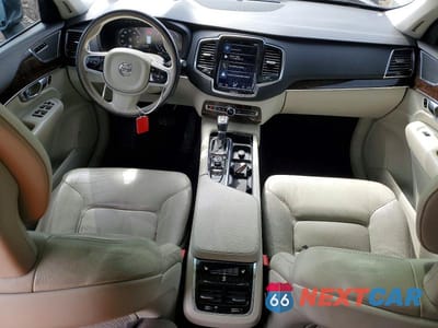 Zdjęcie 8 z 12 samochodu: 2017 VOLVO XC90 T6 VIN:YV4A22PK3H1143643 - miniatura
