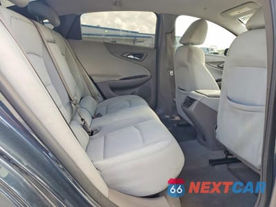 Zdjęcie 10 z 12 samochodu: 2020 CHEVROLET MALIBU LT VIN:1G1ZD5ST3LF037716 - miniatura