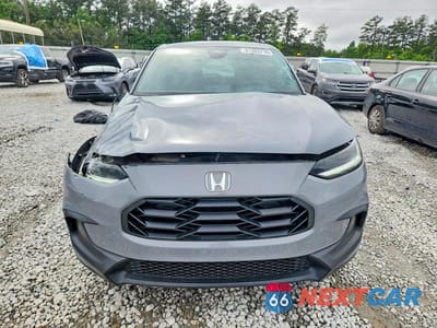 Piąte zdjęcie samochodu w środku: 2024 HONDA HR-V SPORT VIN:3CZRZ1H50RM716646 - miniatura