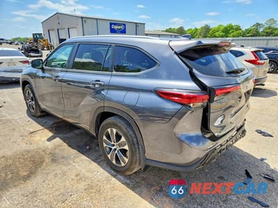 Drugie zdjęcie samochodu z przodu: 2023 TOYOTA HIGHLANDER XLE VIN:5TDKDRAH5PS516819 - miniatura