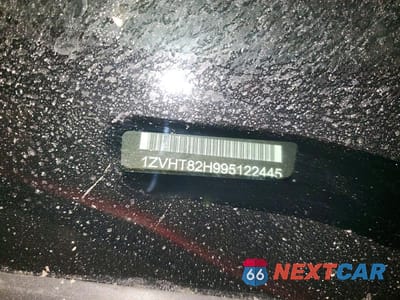 Zdjęcie 13 z 13 samochodu: 2009 FORD MUSTANG GT VIN:1ZVHT82H995122445 - miniatura