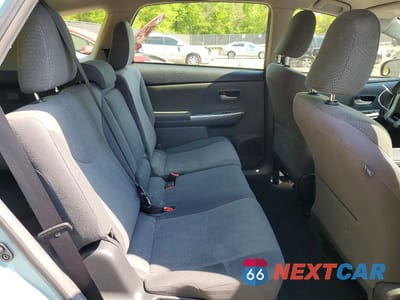Zdjęcie 10 z 12 samochodu: 2014 TOYOTA PRIUS V THREE VIN:JTDZN3EU0EJ000345 - miniatura