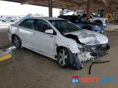Czwarte zdjęcie samochodu z boku: 2012 TOYOTA CAMRY SE VIN:4T1BF1FKXCU101206 - miniatura