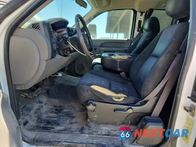 Zdjęcie 7 z 12 samochodu: 2011 GMC SIERRA C2500 HEAVY DUTY VIN:1GD21ZCG5BZ254347 - miniatura