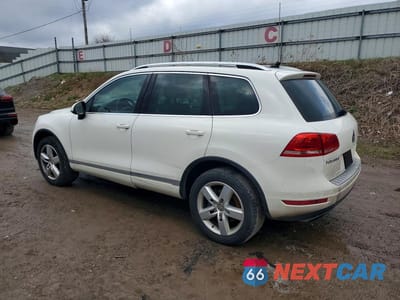 Drugie zdjęcie samochodu z przodu: 2012 VOLKSWAGEN TOUAREG V6 VIN:WVGFF9BP5CD001791 - miniatura