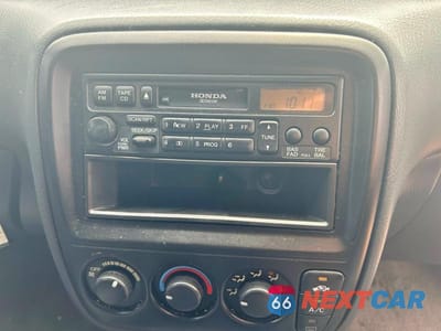 Zdjęcie 11 z 14 samochodu: 2000 HONDA CR-V LX VIN:JHLRD2843YC005298 - miniatura