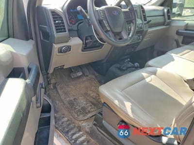 Zdjęcie 8 z 11 samochodu: 2017 FORD F250 SUPER DUTY VIN:1FTBF2B64HEF30216 - miniatura