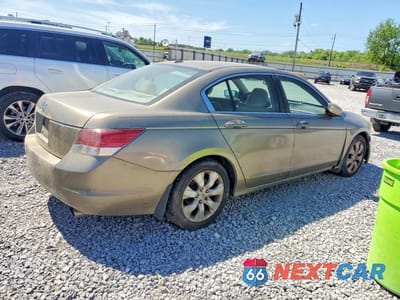 Trzecie zdjęcie samochodu z tyłu: 2010 HONDA ACCORD EXL VIN:1HGCP2F86AA045460 - miniatura