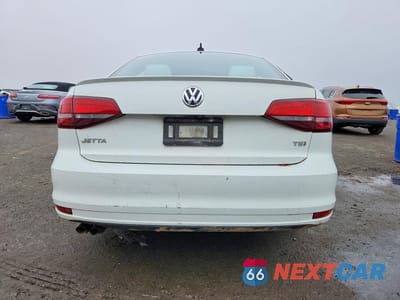 Zdjęcie 6 z 13 samochodu: 2016 VOLKSWAGEN JETTA SPORT VIN:3VWD17AJ4GM412747 - miniatura