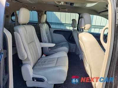 Zdjęcie 11 z 14 samochodu: 2012 CHRYSLER TOWN & COUNTRY TOURING L VIN:2C4RC1CG8CR410486 - miniatura