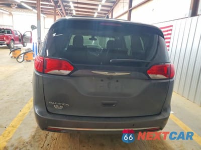 Zdjęcie 6 z 13 samochodu: 2017 CHRYSLER PACIFICA TOURING L VIN:2C4RC1BG6HR734299 - miniatura